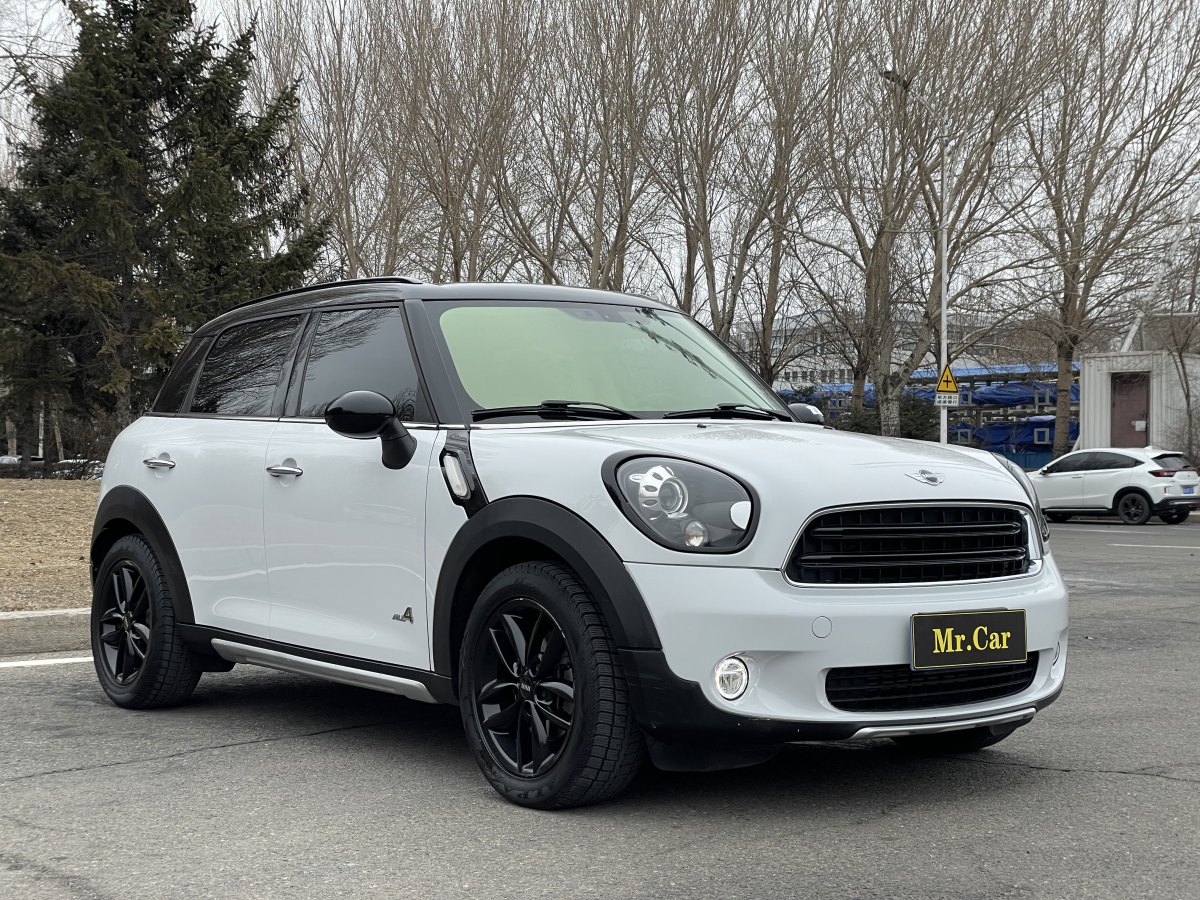 MINI COUNTRYMAN  2016款 1.6T COOPER ALL4 Fun裝備控圖片