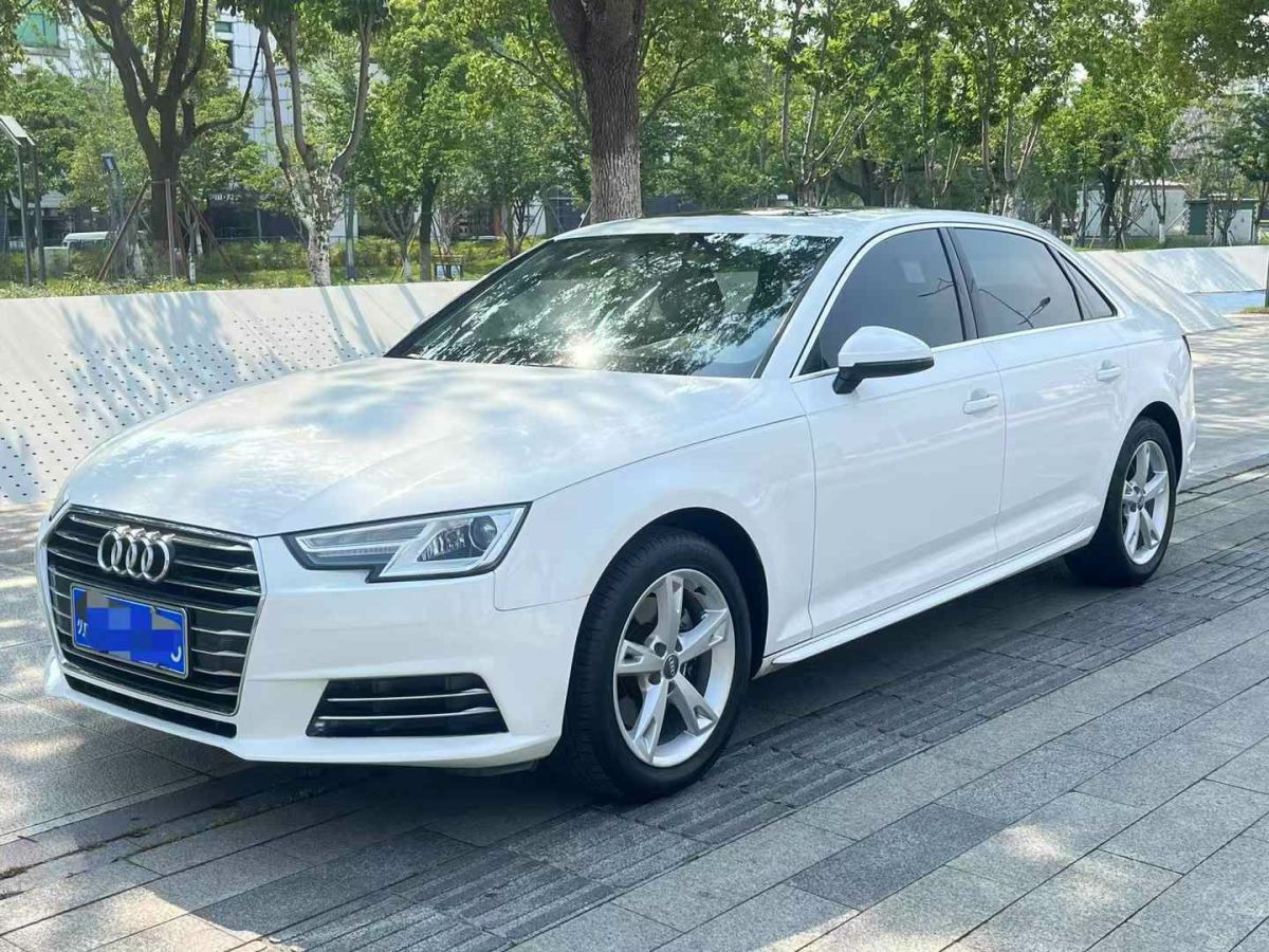 奧迪 奧迪A4L  2019款 35 TFSI 進(jìn)取型 國(guó)V圖片