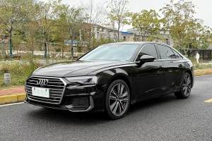 奥迪A6L 奥迪 45 TFSI quattro 臻选动感型