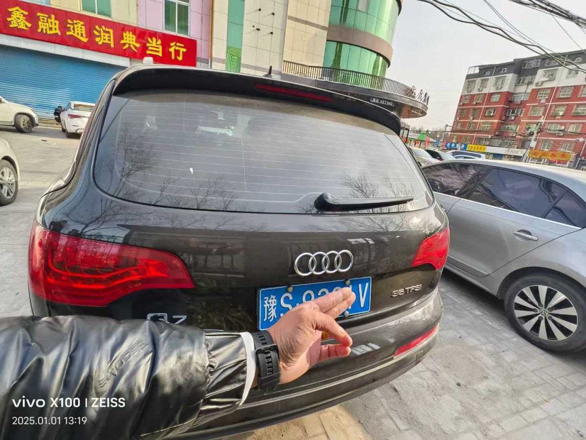 奧迪 奧迪Q7  2010款 Q7 6.0 TDI quattro圖片