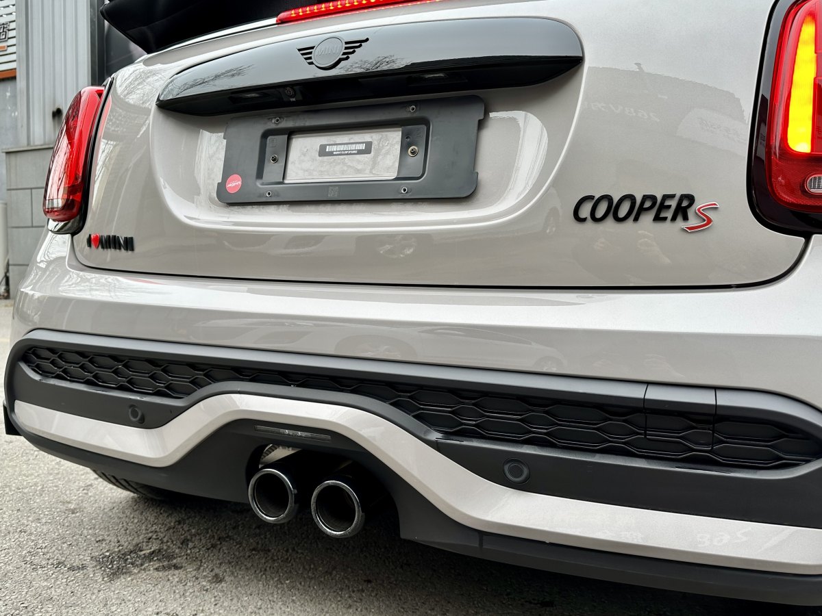 MINI MINI  2023款 2.0T COOPER S CABRIO 藝術(shù)家圖片