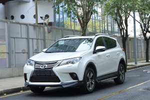 RAV4 豐田 榮放 2.0L CVT兩驅(qū)風尚版