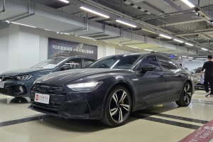 奥迪A7L 奥迪 45 TFSI quattro S-line 圣骑士