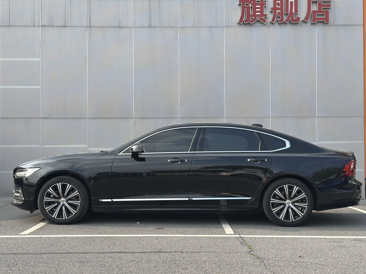 沃爾沃 S90  2021款 B5 智逸豪華版圖片