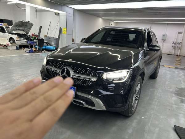 奔驰 奔驰GLC  2018款 改款 GLC 260 4MATIC 动感型