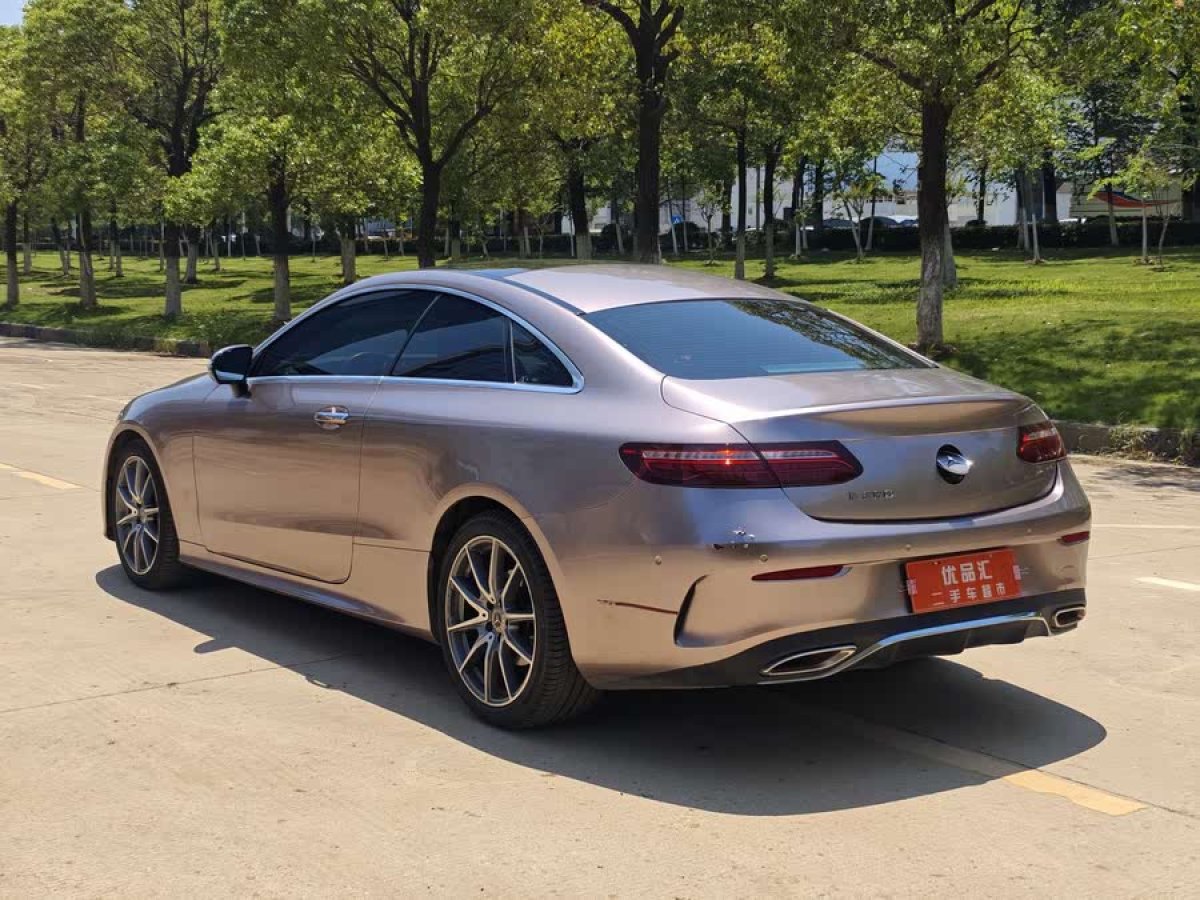 奔馳 奔馳E級(jí)  2021款 改款 E 260 轎跑車圖片