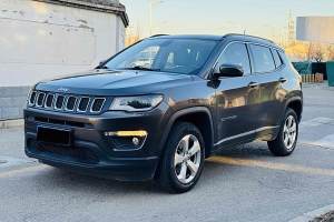 指南者 Jeep 200T 自動家享四驅(qū)版