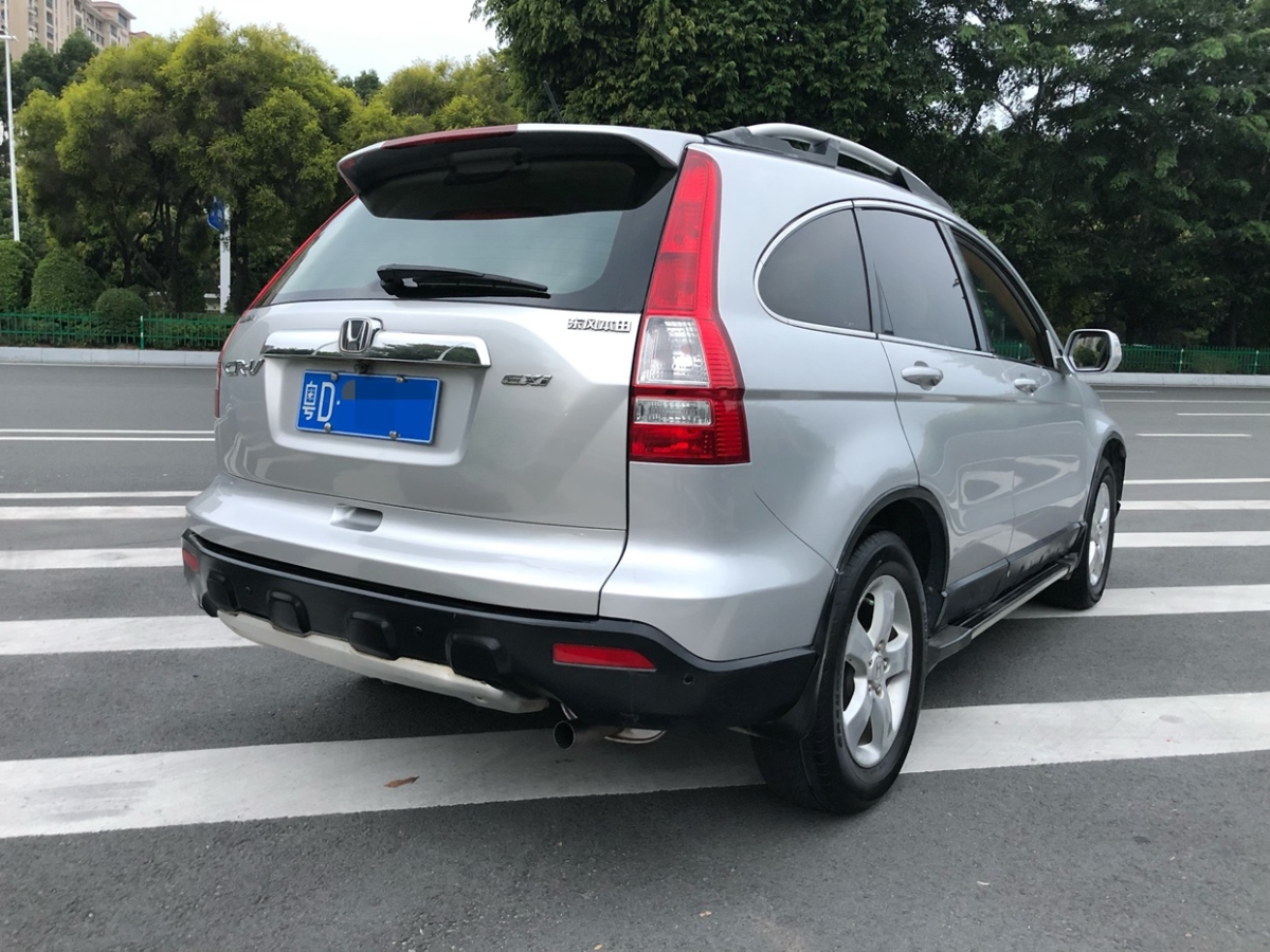 本田 CR-V  2007款 2.0L 自動(dòng)四驅(qū)經(jīng)典版圖片