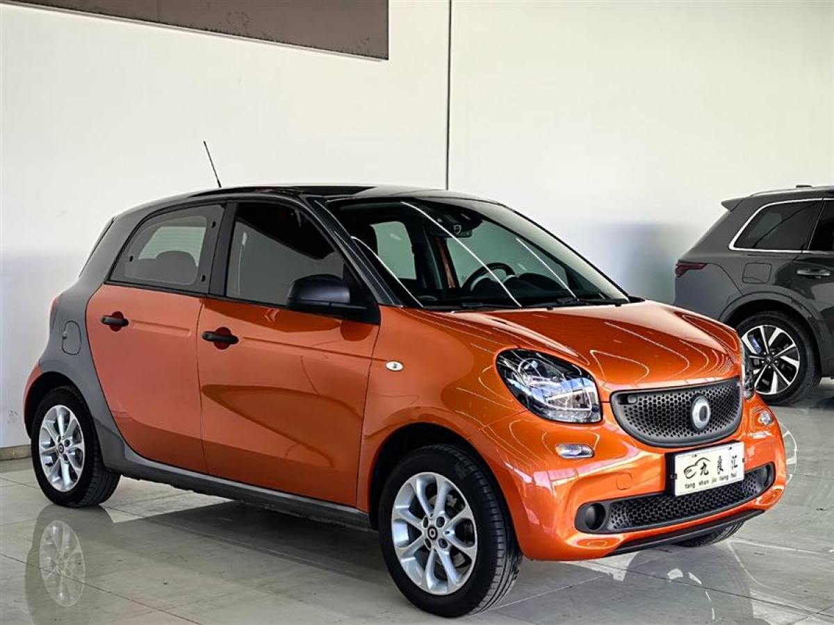 smart forfour  2018款 1.0L 52千瓦靈動(dòng)版圖片