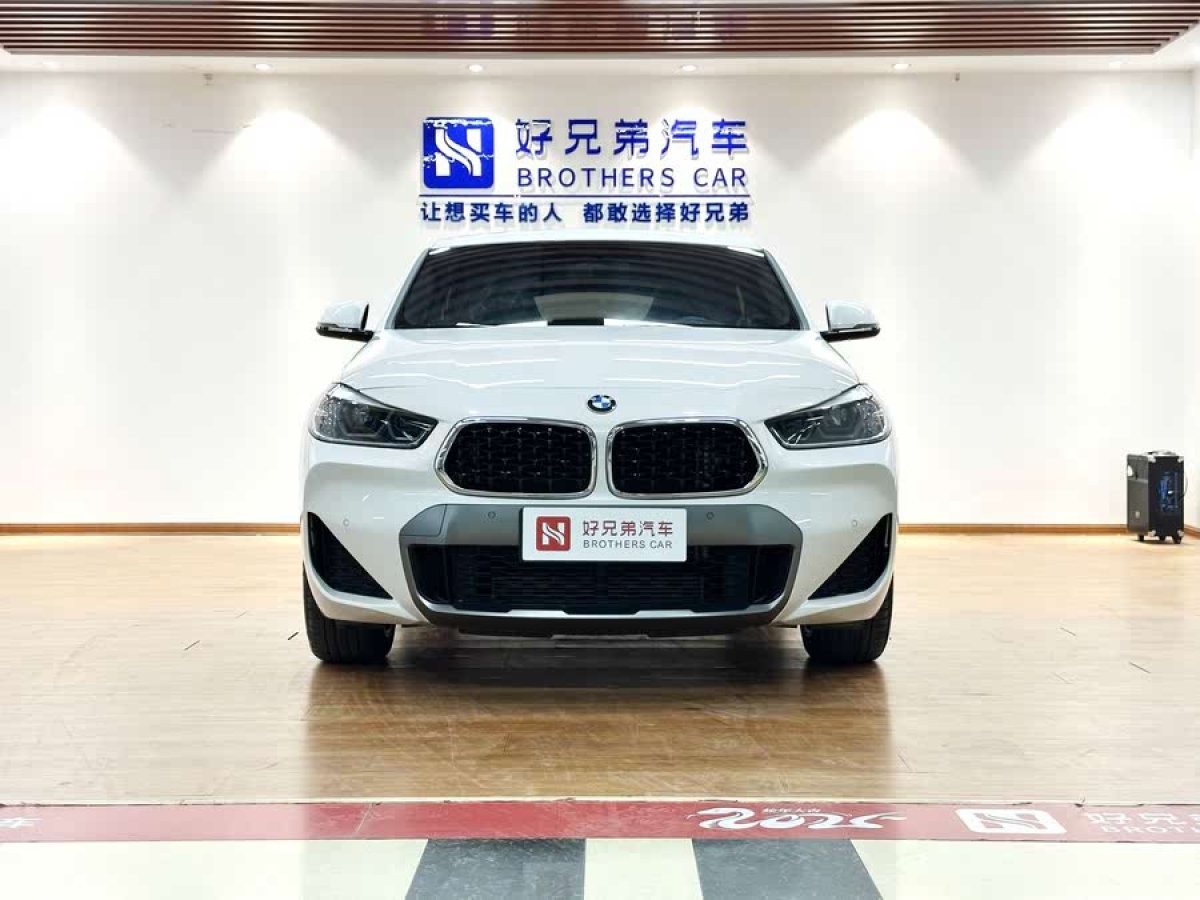 寶馬 寶馬X2  2021款 改款 sDrive25i 鋒芒版圖片