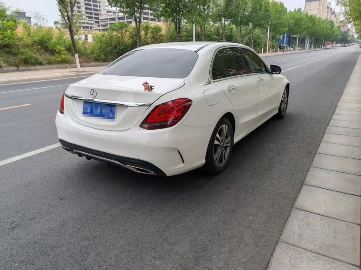 奔馳 奔馳C級  2019款 C 180 L 時尚型運動版圖片