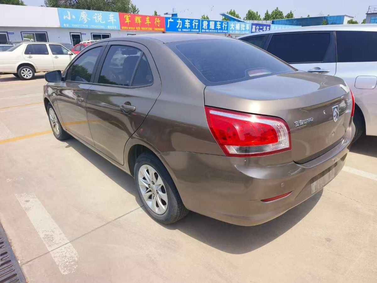 寶駿 630  2013款 1.5L 手動舒適型圖片