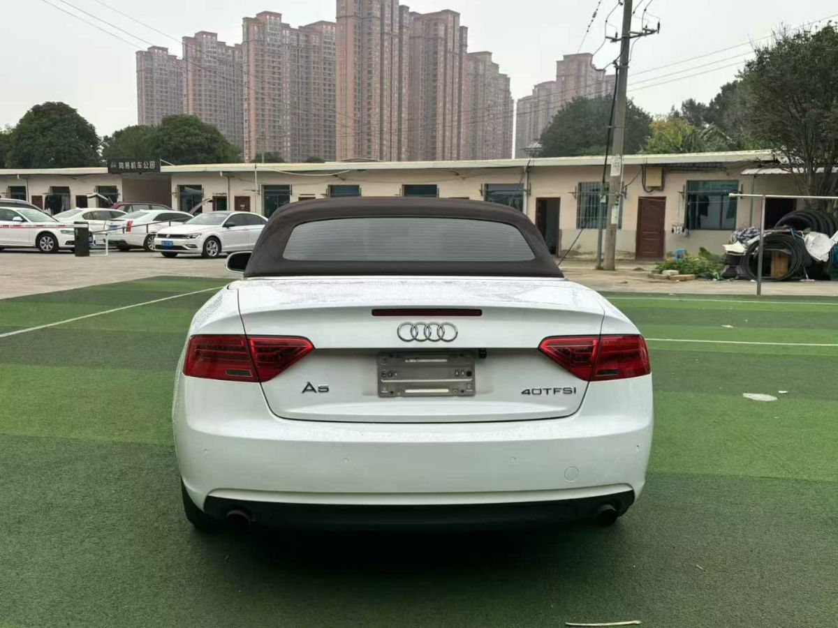 奧迪 奧迪A4L  2013款 35 TFSI 自動技術(shù)型圖片