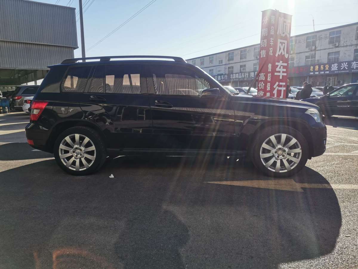 奔馳 奔馳GLK級(jí)  2011款 GLK 300 4MATIC 動(dòng)感型圖片