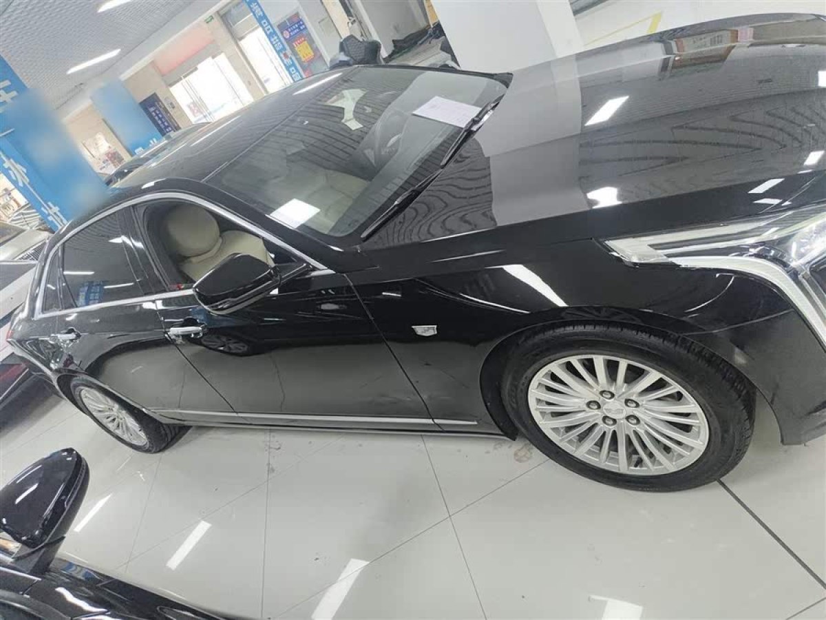 凱迪拉克 CT6  2020款 改款 28T 時(shí)尚型圖片