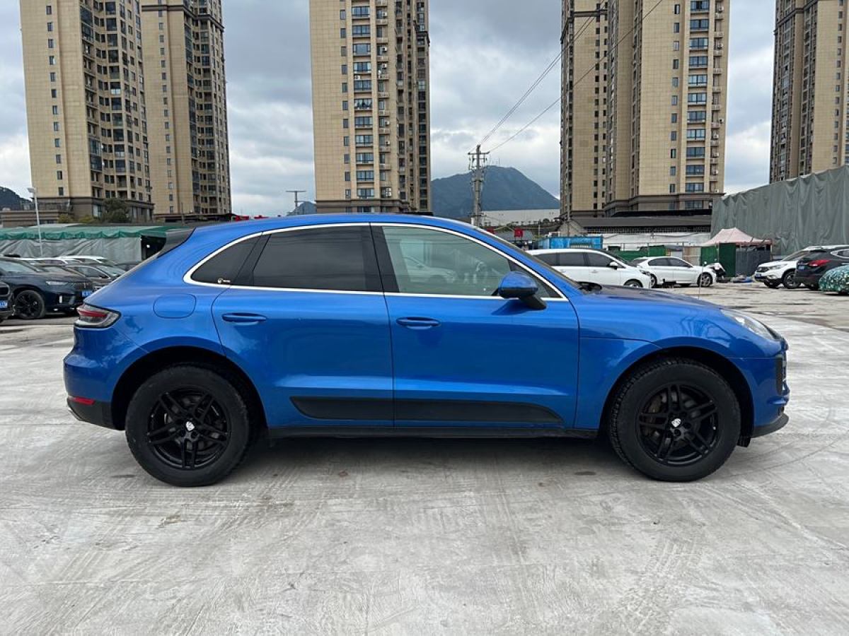 2019年2月保時(shí)捷 Macan  2018款 Macan 2.0T