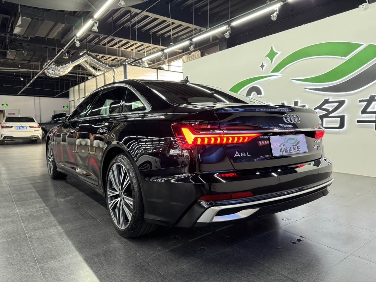 奧迪 奧迪A6L  2023款 改款 45 TFSI quattro 臻選動感型圖片