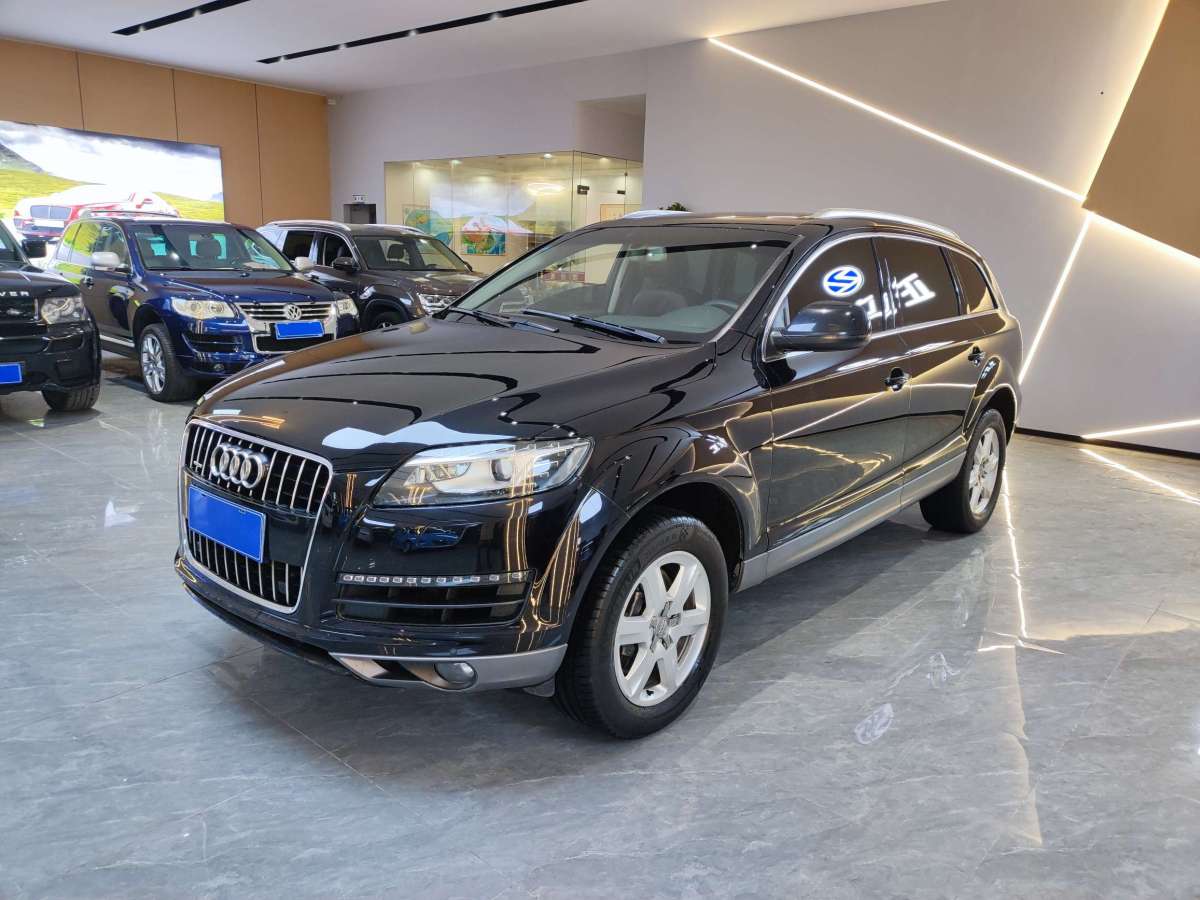 奧迪 奧迪Q7  2014款 35 TFSI 進(jìn)取型圖片