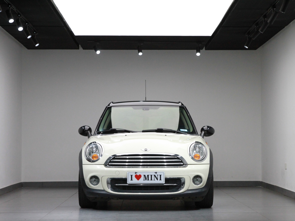 MINI CLUBMAN  2011款 1.6L COOPER Fun圖片