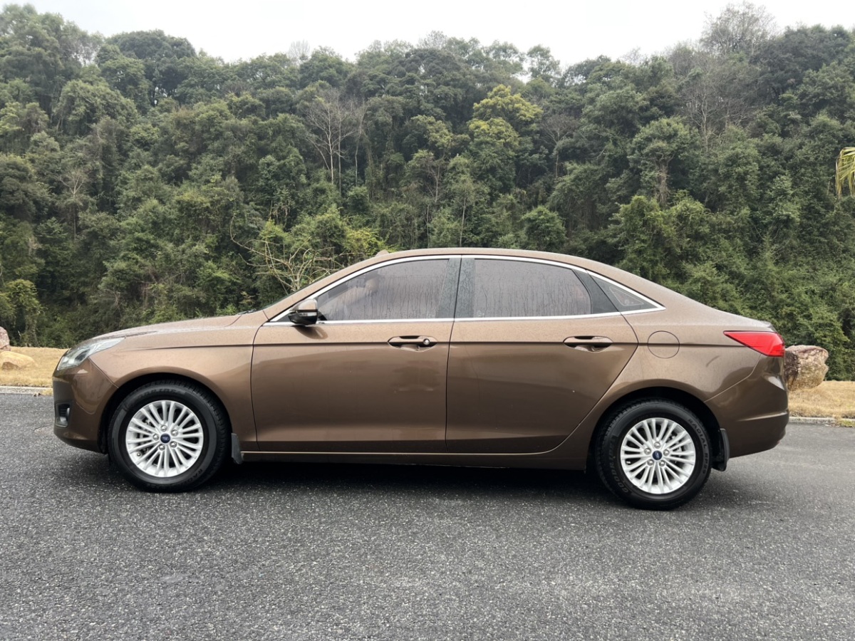 福特 福睿斯  2015款 1.5L 自動舒適型圖片