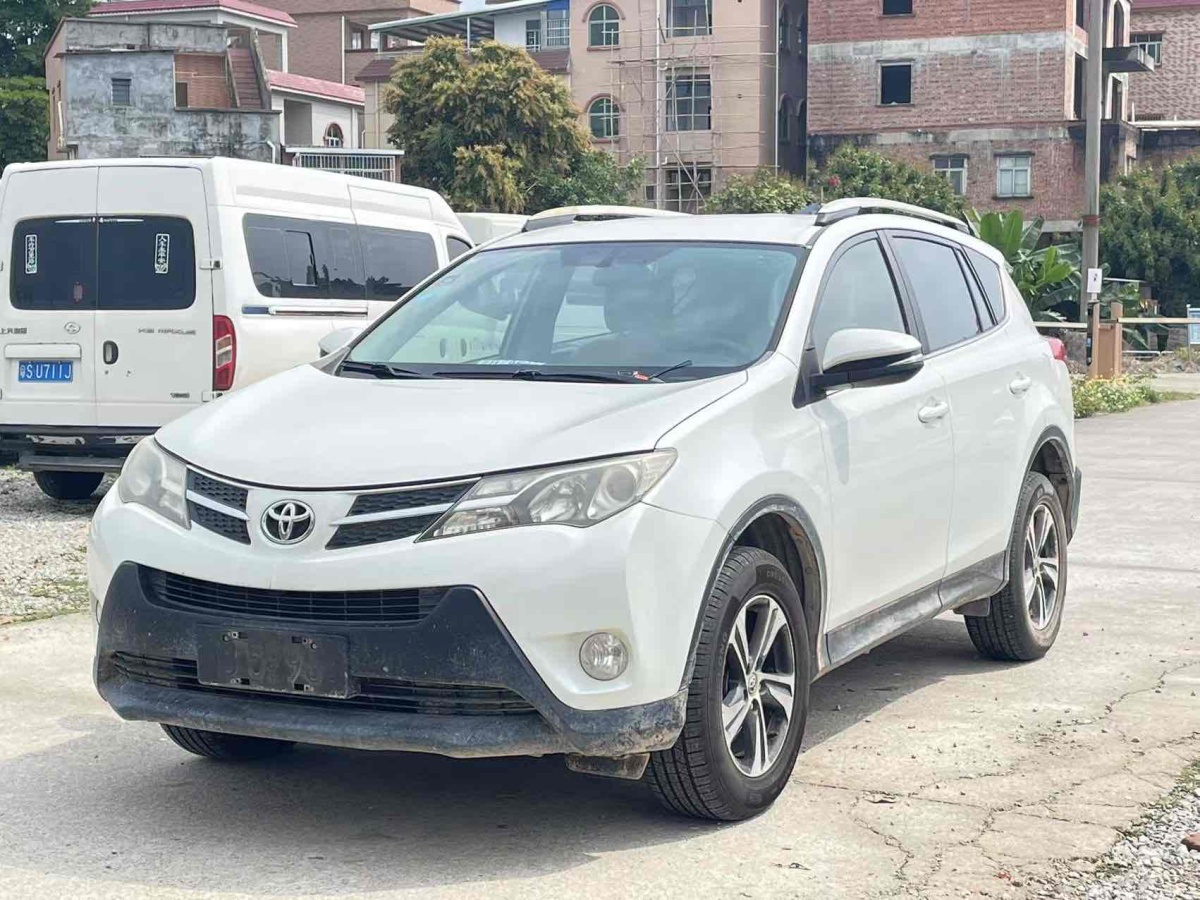 2015年8月豐田 RAV4  2018款 榮放 2.0L CVT兩驅(qū)都市版