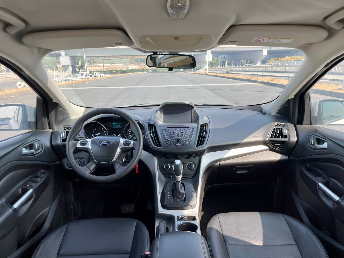 2014年10月福特 翼虎  2013款 1.6L GTDi 兩驅(qū)舒適型