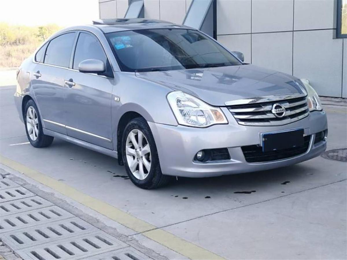 日產(chǎn) 軒逸  2009款 2.0XL CVT豪華天窗版圖片