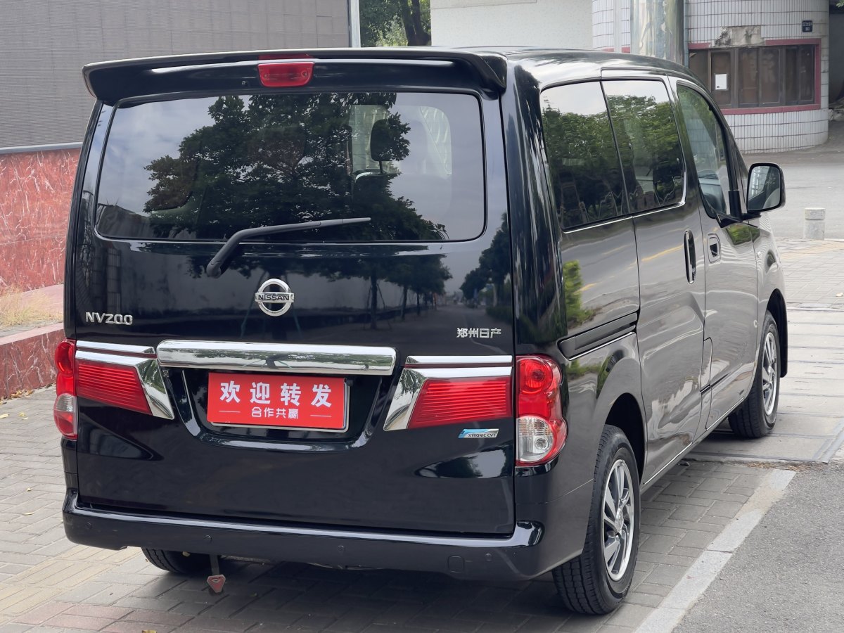 日產(chǎn) NV200  2018款 1.6L CVT豪華型圖片