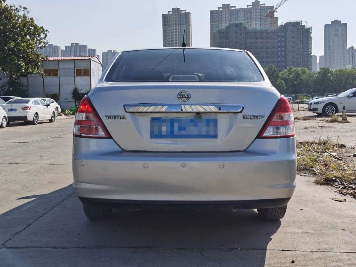 日產(chǎn) 頤達(dá)  2008款 1.6L 手動智能型圖片