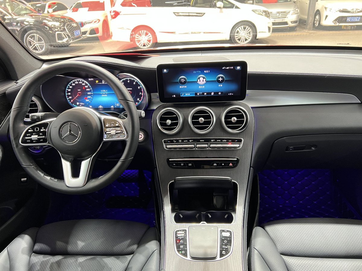 2020年1月奔馳 奔馳GLC  2023款 GLC 300 4MATIC 轎跑SUV