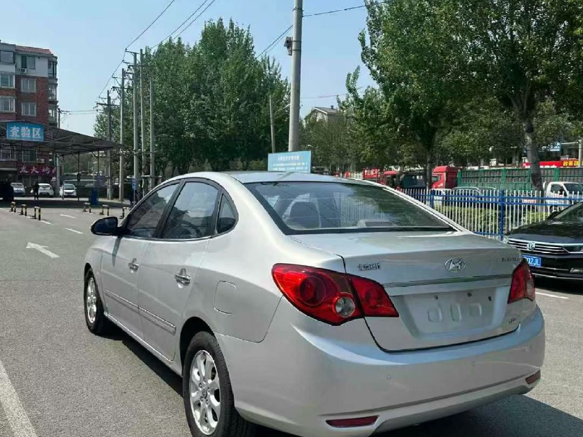 現(xiàn)代 悅動(dòng)  2008款 1.6L AT GLS圖片