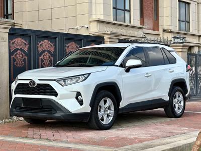 2023年3月 丰田 RAV4荣放 2.0L CVT两驱都市版图片