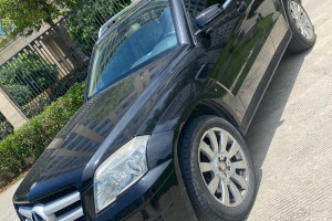 奔馳GLK級(jí) 奔馳 GLK 300 4MATIC 時(shí)尚型