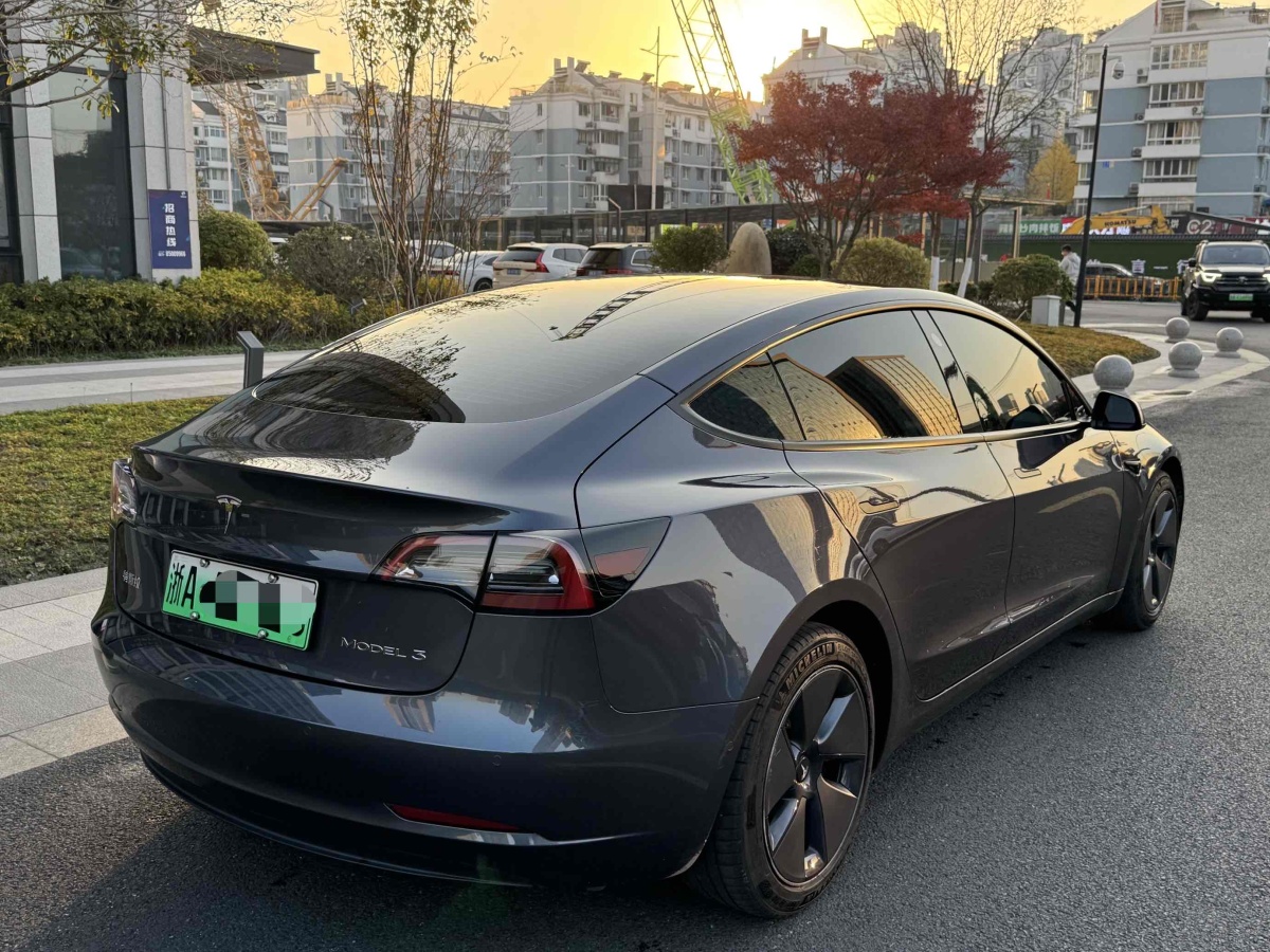 特斯拉 Model Y  2022款 改款 后輪驅(qū)動版圖片