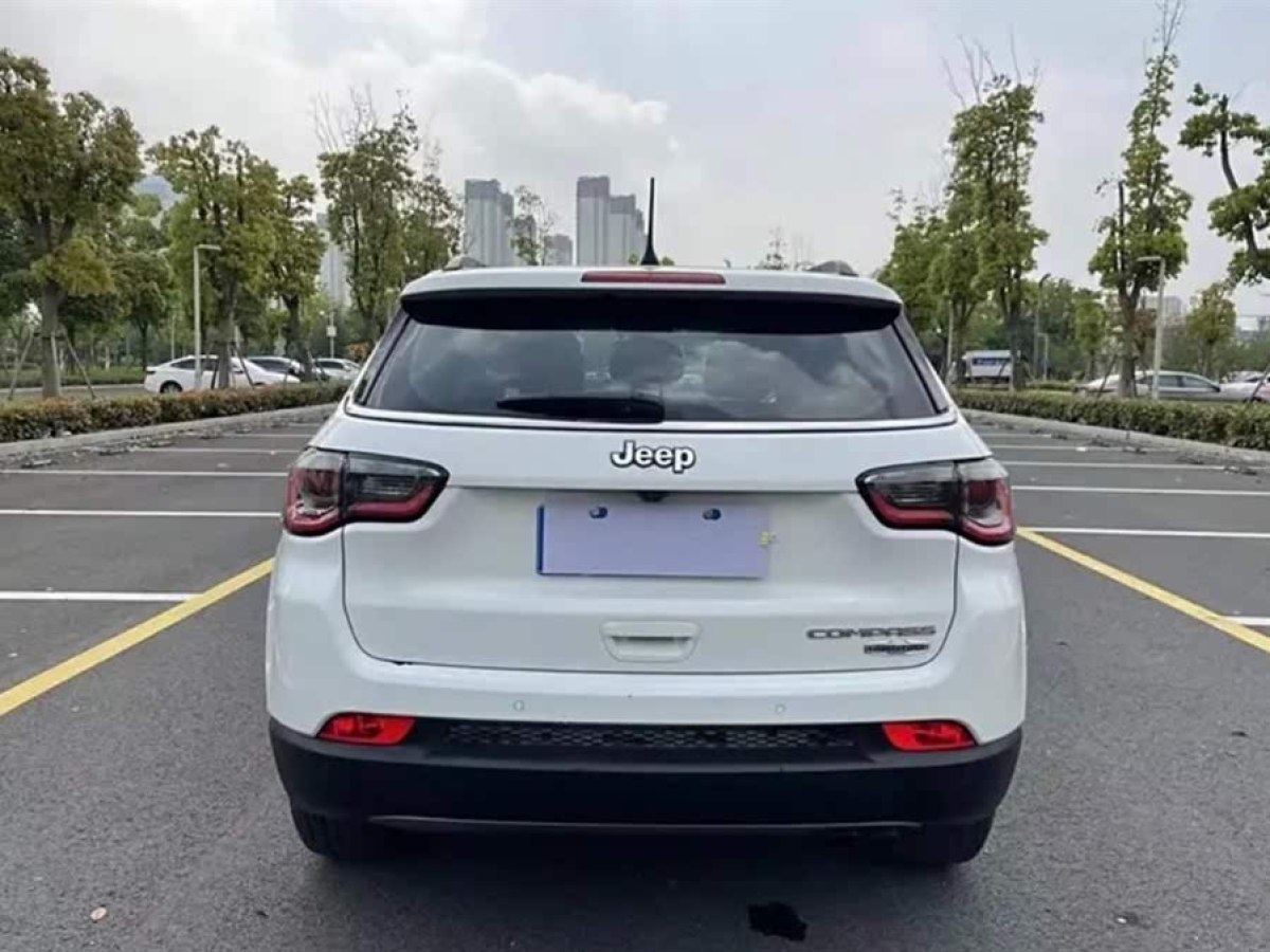 Jeep 指南者  2017款 200T 自動(dòng)家享版圖片