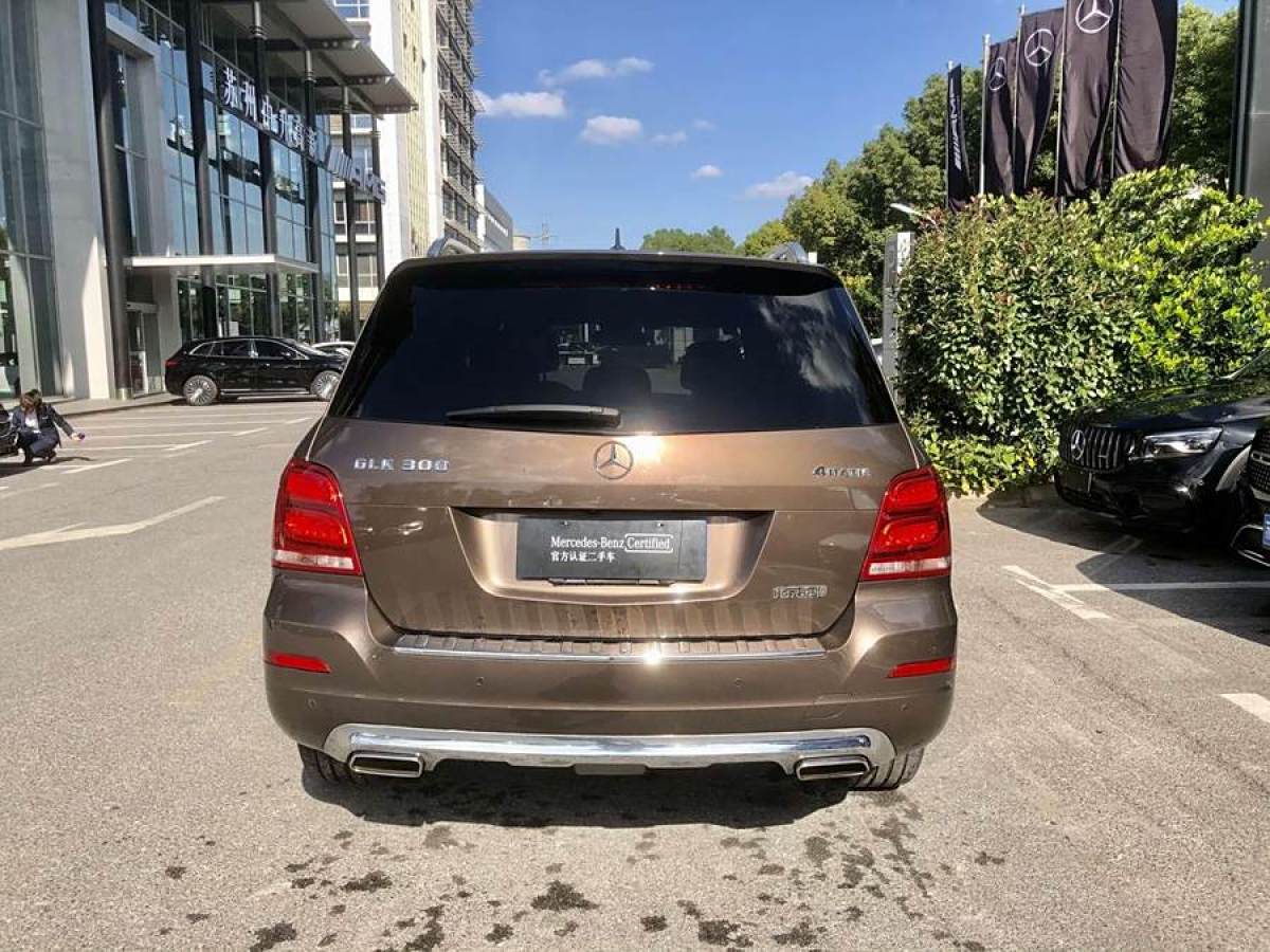 奔馳 奔馳GLK級  2015款 GLK 300 4MATIC 時尚型 極致版圖片