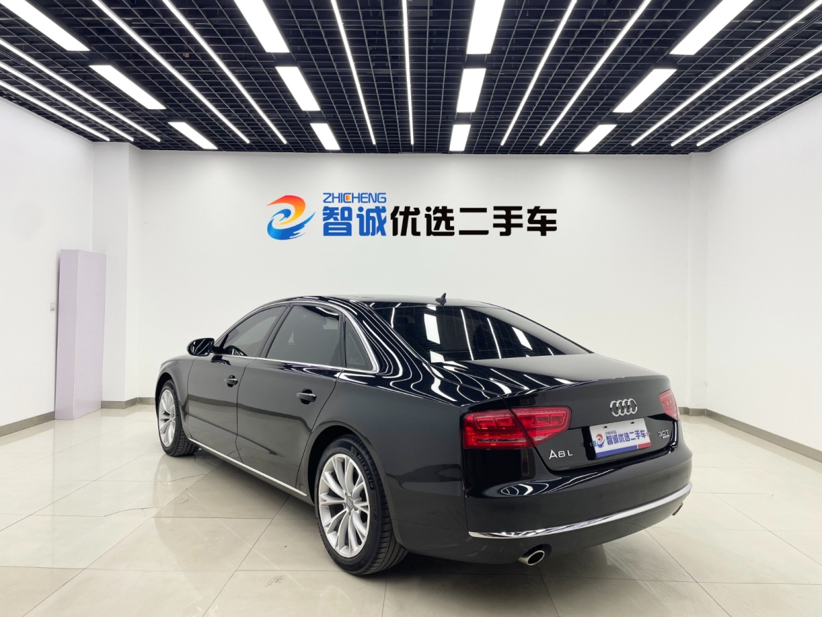 奧迪 奧迪A8  2011款 A8L 3.0 TFSI quattro尊貴型(245kW)圖片