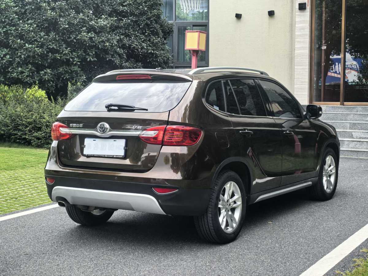 中華 V5  2012款 1.6L 手動豪華型圖片