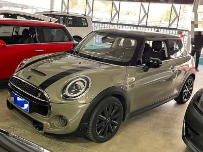 2019年12月 MINI MINI 2.0T COOPER S 經(jīng)典派圖片