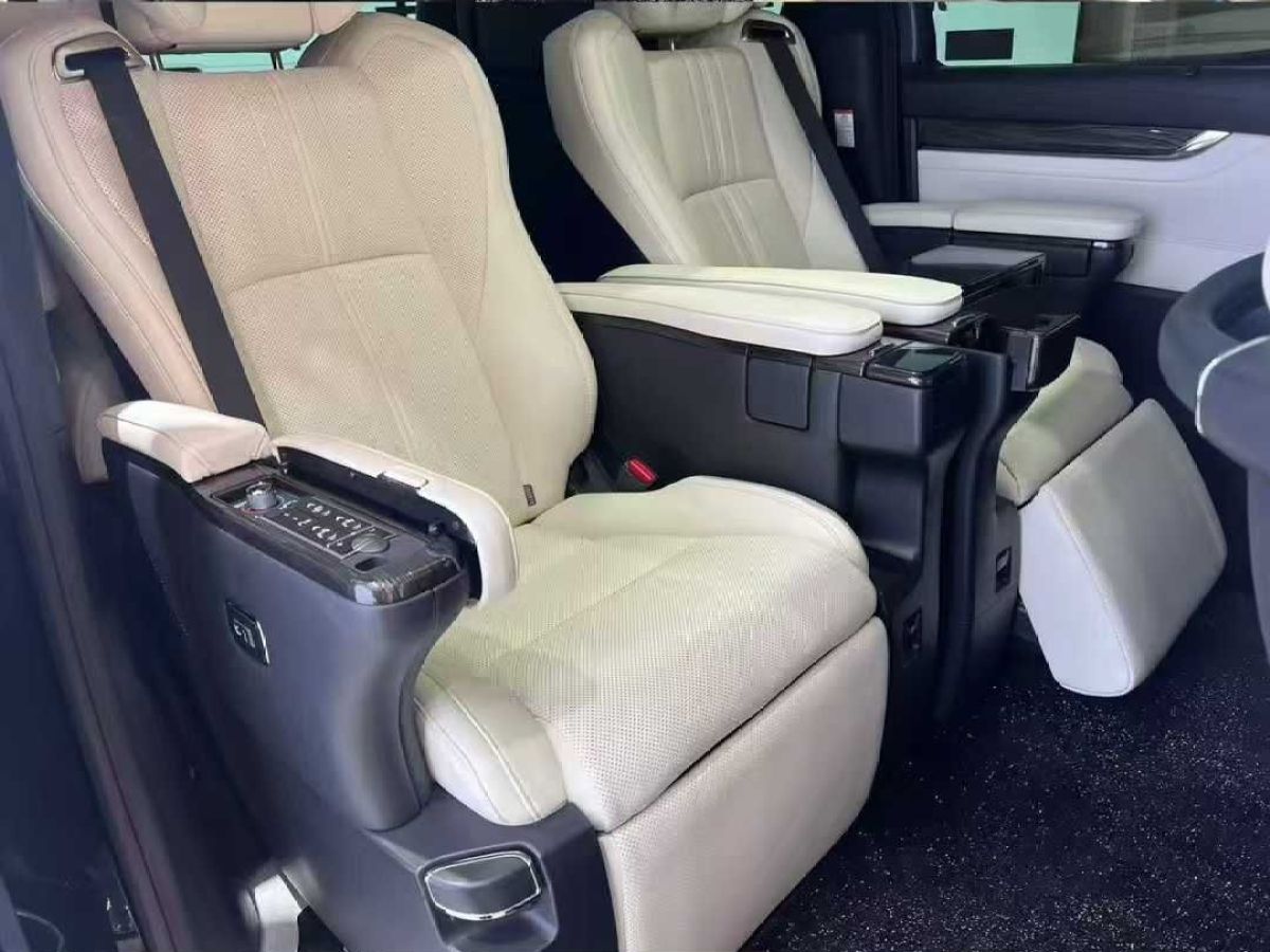 眾泰 M300 圖片
