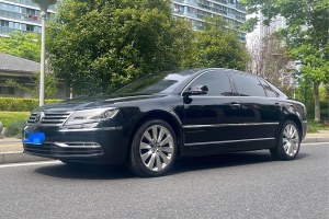 輝騰 大眾 3.6L V6 4座加長(zhǎng)Individual版