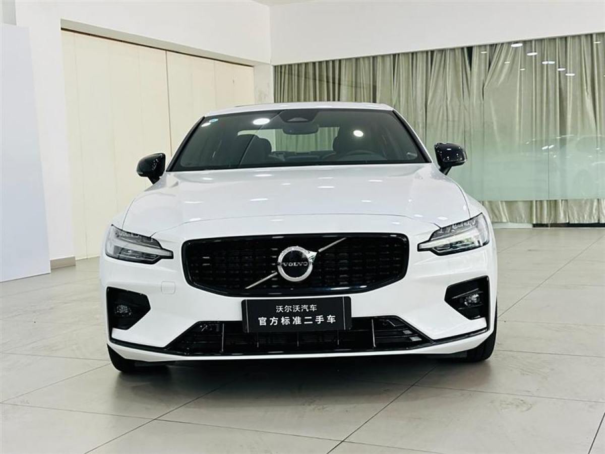 2023年7月沃爾沃 S60L  2024款 B5 智雅運動版