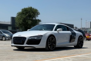 奧迪R8 奧迪 4.2 FSI quattro