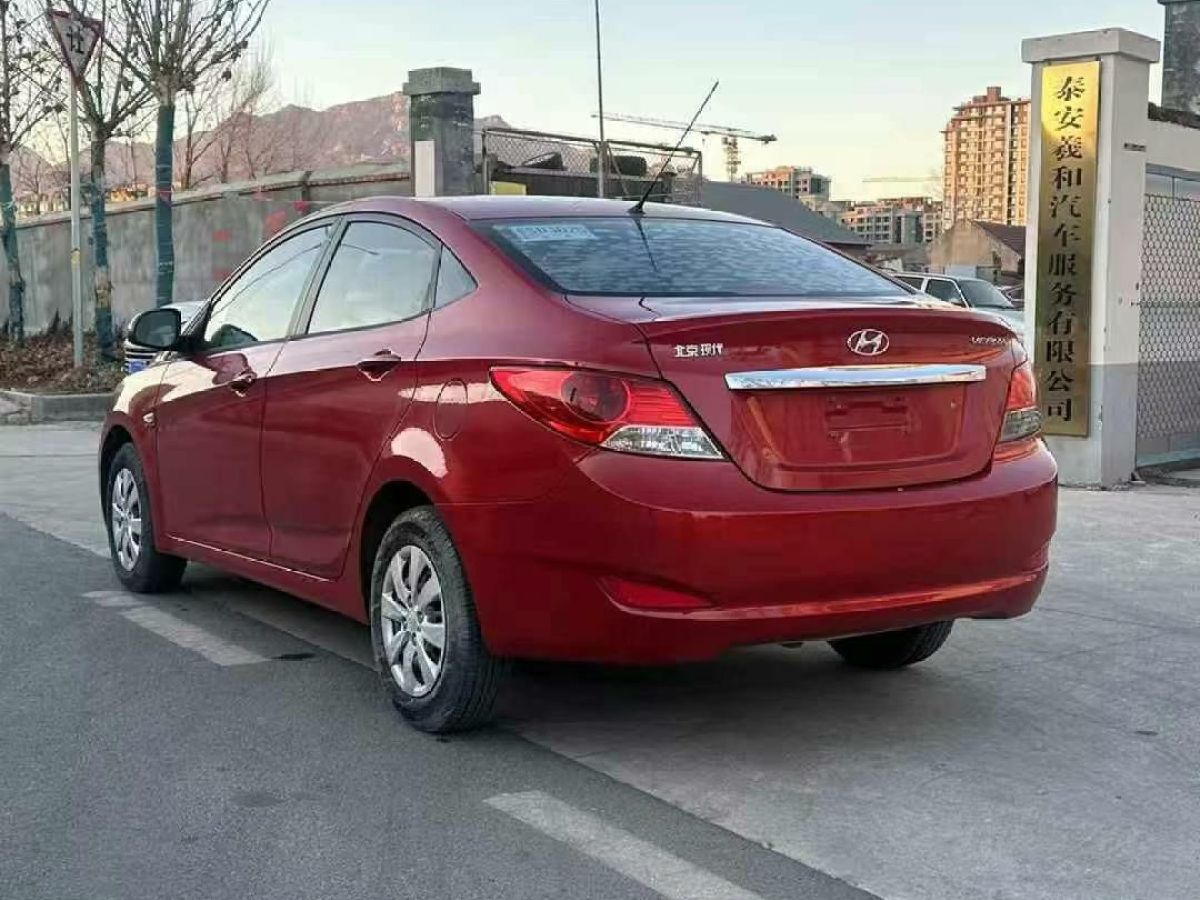 現(xiàn)代 瑞納  2011款 1.4 GT 時(shí)尚型圖片