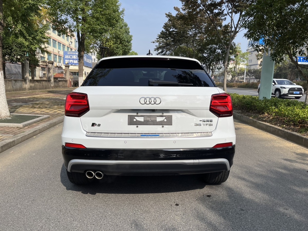 奧迪 奧迪Q2L  2021款 35 TFSI 時(shí)尚動(dòng)感型圖片