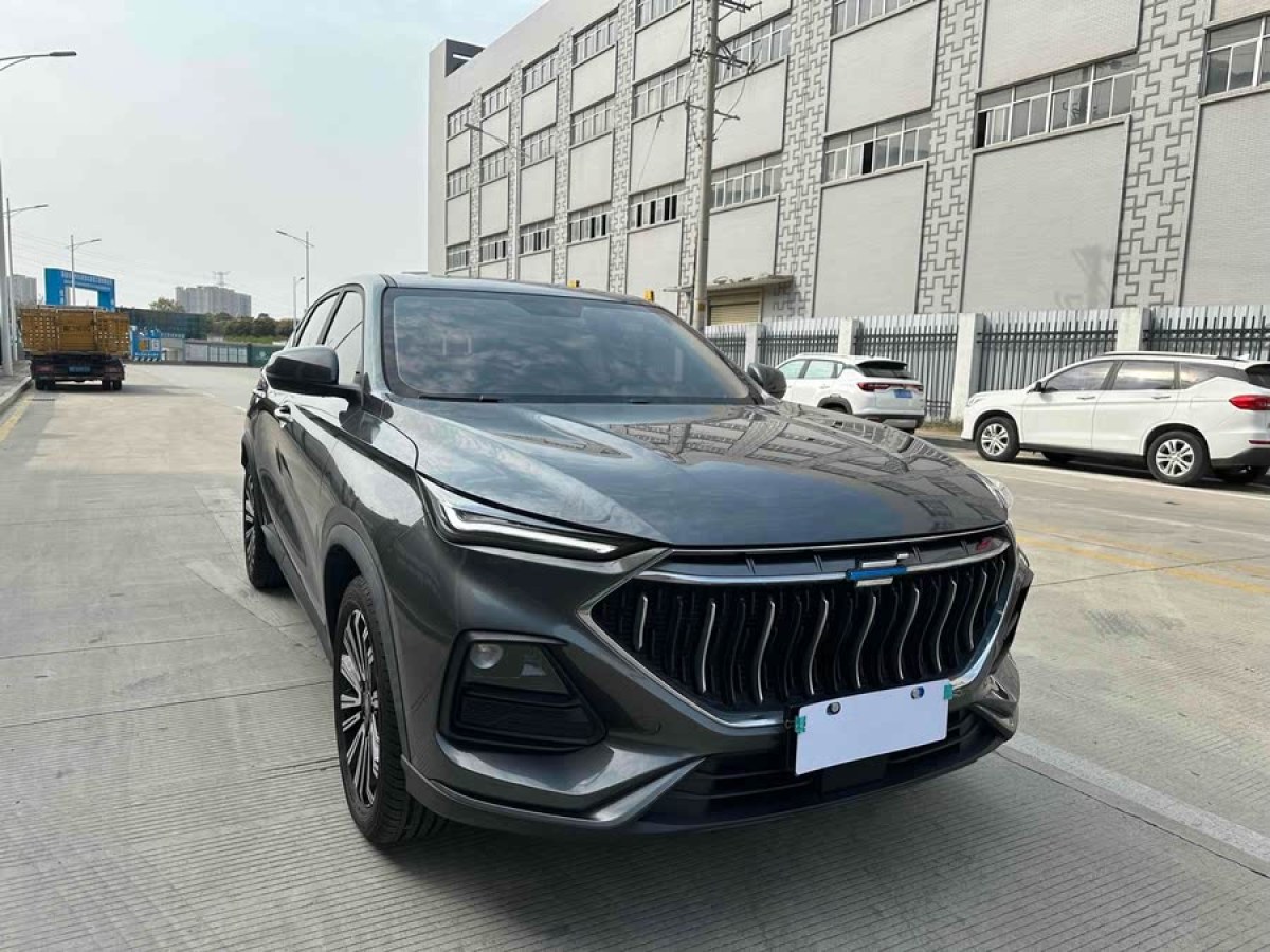 長(zhǎng)安歐尚 長(zhǎng)安歐尚X5  2021款 1.5T DCT尊貴型圖片