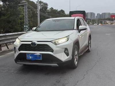 2020年11月 豐田 RAV4榮放 雙擎 2.5L E-CVT兩驅(qū)精英版圖片