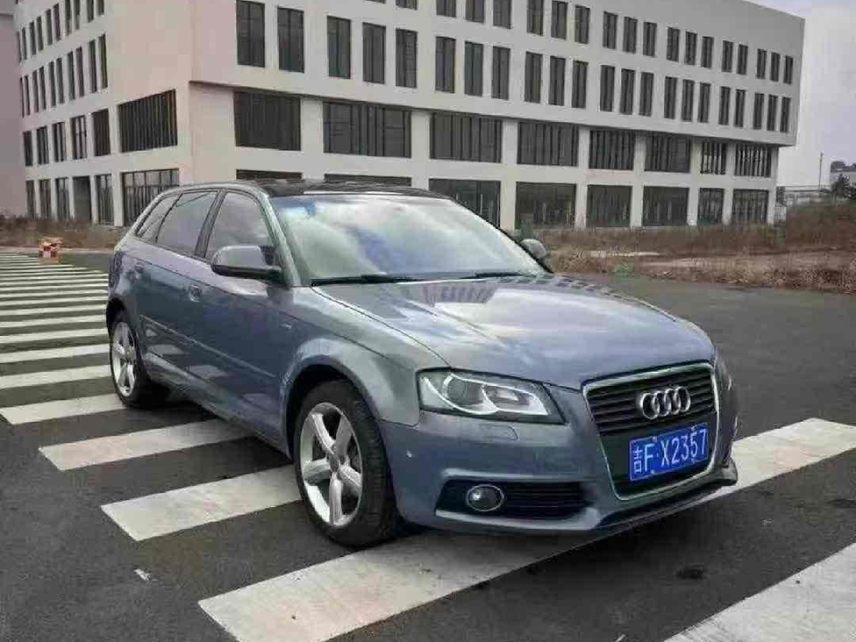 奧迪 奧迪A3  2010款 Sportback 1.8T 尊貴型圖片