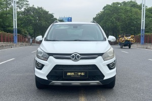 X25 北汽紳寶 1.5L 自動(dòng)精英導(dǎo)航版