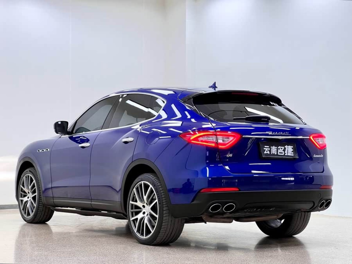 瑪莎拉蒂 Levante  2018款 3.0T 經(jīng)典版圖片